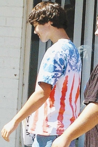Anti-terrorist T-shirt violates dress code